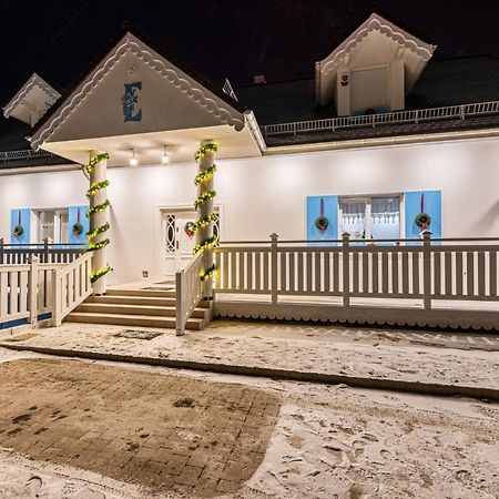 Apt Fiona4 Centrum700M Parking Bezplatny Monitorowany Salon Z Sypialnia Tv Lazienka Kuchnia Rekuperacja Karpacz Buitenkant foto